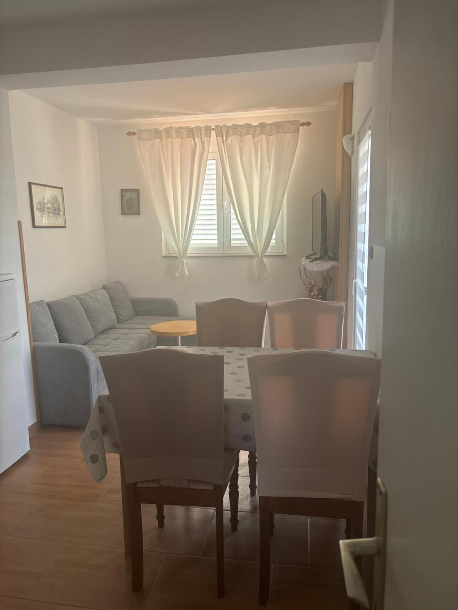 Apartmani Baja Lopar Eksteriør bilde