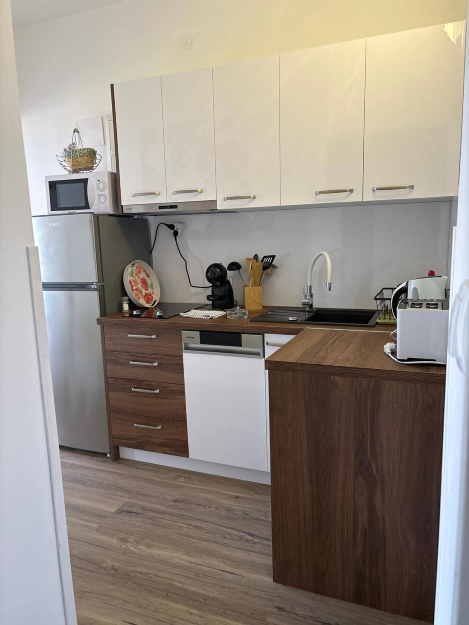Apartmani Baja Lopar Eksteriør bilde